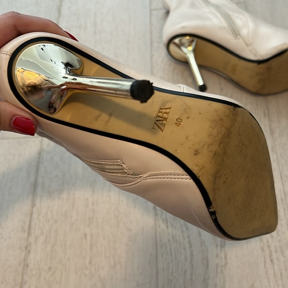 Zara Leather Zip-Up Ankle Boots with gold heel Size EU40 US9 - Picture 5 of 8